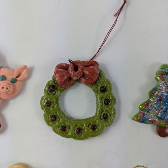 Lot 5 Christmas Ornaments Miniature Handmade Clay Cottage Rustic Arts & Crafts - Picture 3 of 9